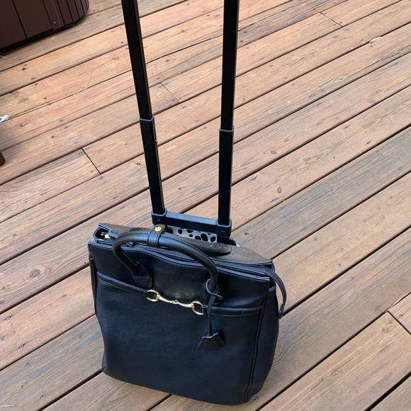 Toss Designs Sonoma Rolling Tote Bag - Picture 2 of 11